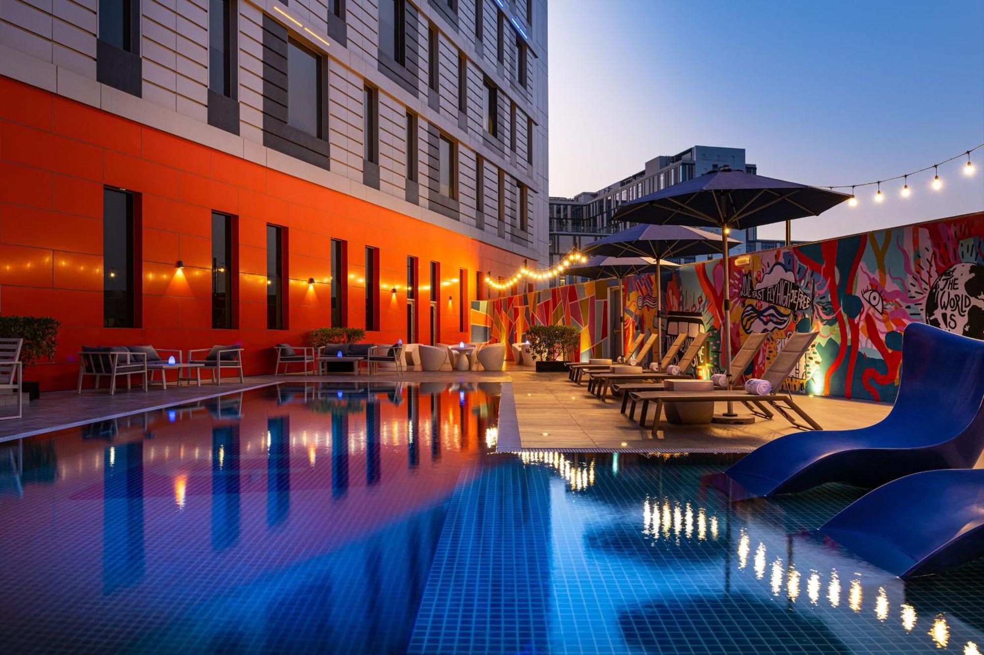 Hotel Aloft Dubai South Exterior foto
